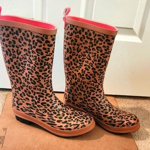 Target Cat & Jack Rain boots, Youth size 5, cheetah print